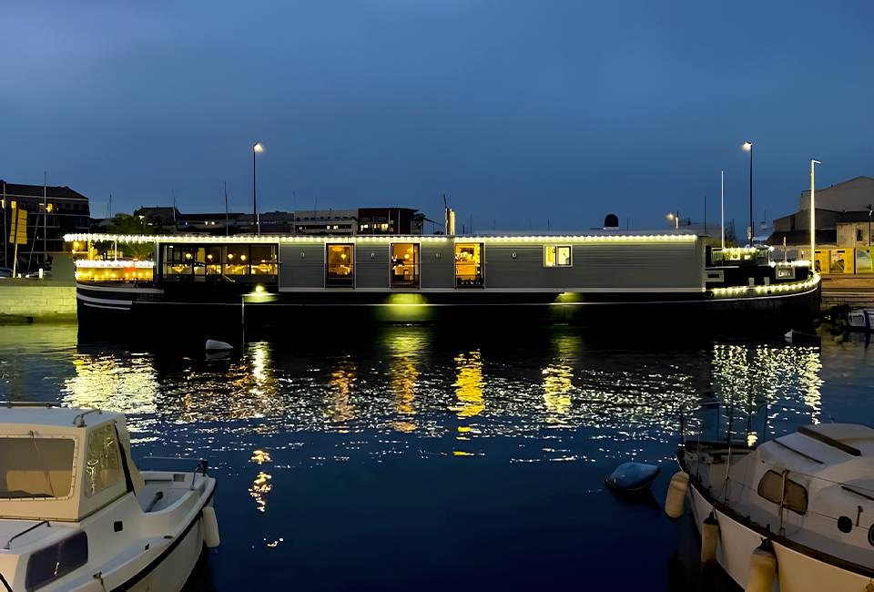 Le restaurant - Restaurant La Péniche - restaurant SETE